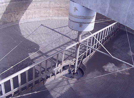 博宇環保-中心傳動刮泥機.jpg 博宇環保-中心傳動刮泥機.jpg