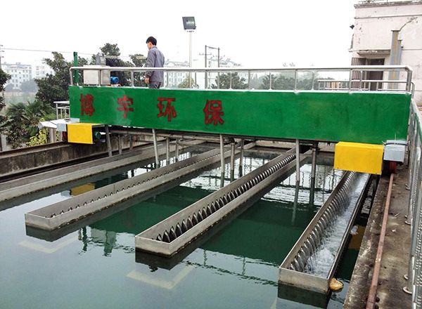 行車式虹吸泥機